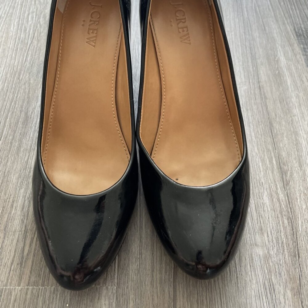 Black patent leather wedges